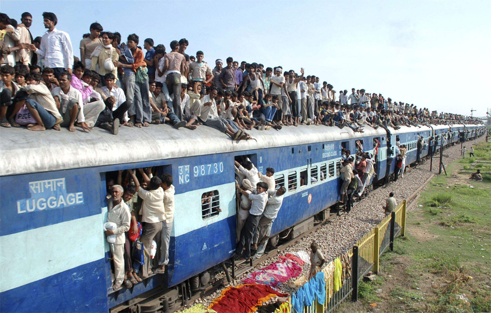 孟买人火车出行